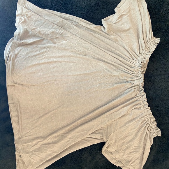 Plenty Off the Shoulder Top - Picture 4 of 4